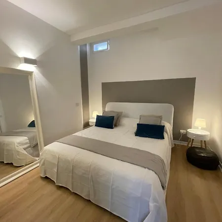 La Casetta Di Ponte Milvio Con Parcheggio Apartman Róma